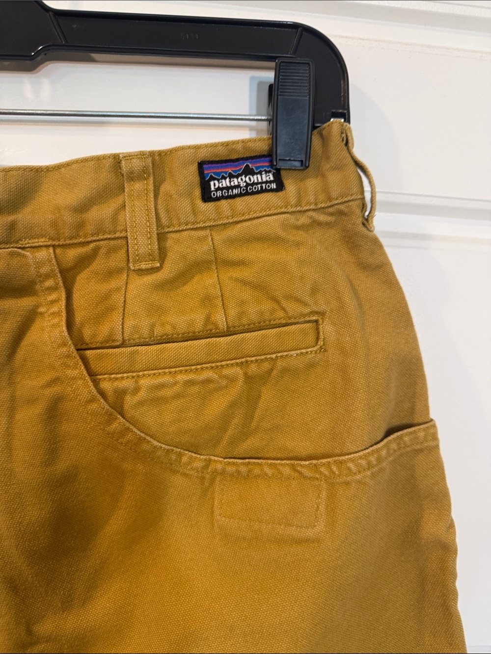Patagonia Men's vintage Stand up shorts - mustard size 33 - Picture 3 of 8